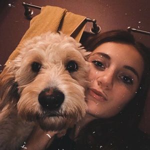 Meet your Posher, Leah